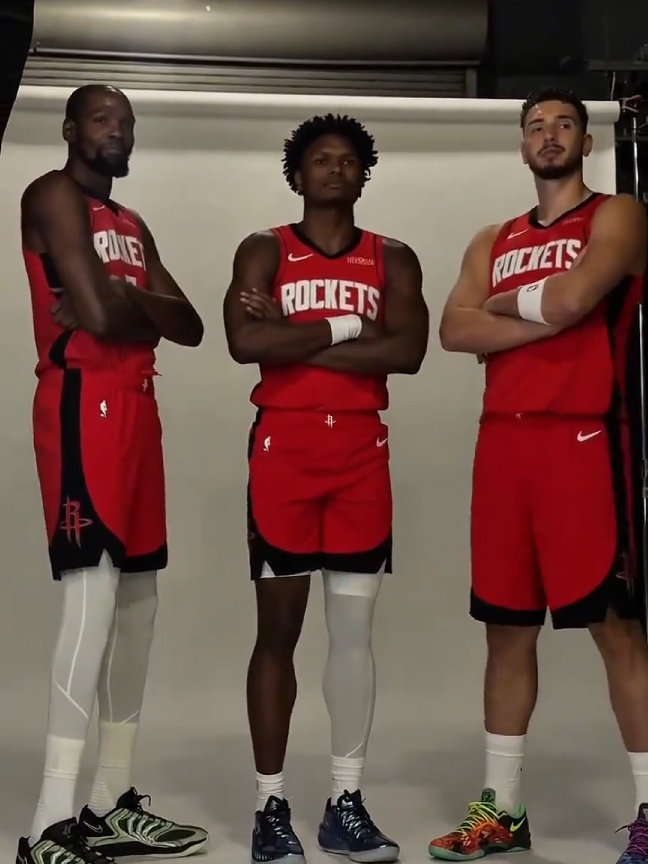 熊猫体育APP-NBA球队引进外援，提升球队整体实力(nba球队引进外援,提升球队整体实力的方法)