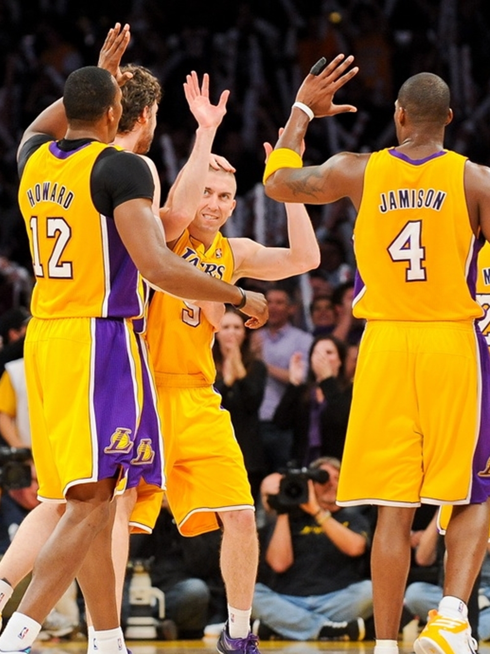 熊猫体育下载-湖人实力不容小觑，取得一场胜利(湖人实力不容小觑,取得一场胜利的比赛)